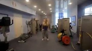 Пародия на лабутенах