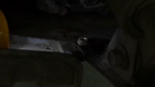 Замена колес и крепление защиты смотреть онлайн