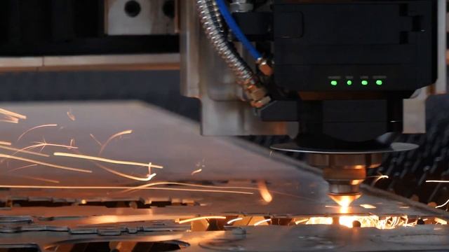 ОБОЗОР ЛАЗЕРА НА ВЫСТАВКЕ МЕТАЛЛООБРАБОТКА 2023 | Лазерный станок Golden Laser серия GF2060JH 12кВт