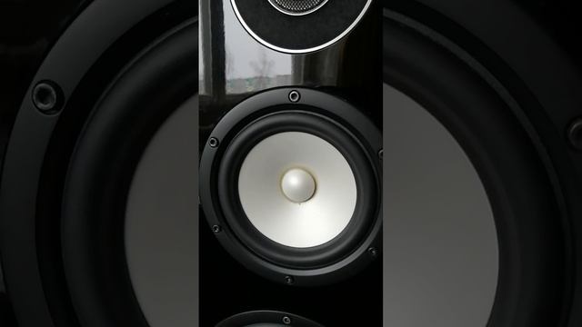 Yamaha NS-F700 Видео работы к моему объявлению на сайте Авито. смотреть онлайн