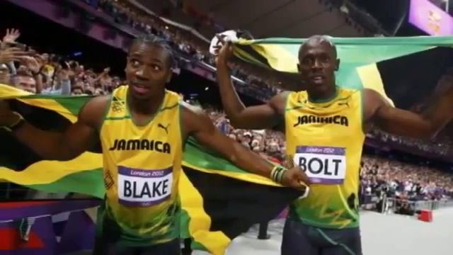 Болт выиграл золото на дистанции 100 метров. смотреть онлайн