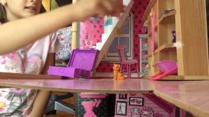 Обзор +уборка в кукольном домике