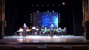 Есть только миг (А. Зацепин - Л. Дербенёв)