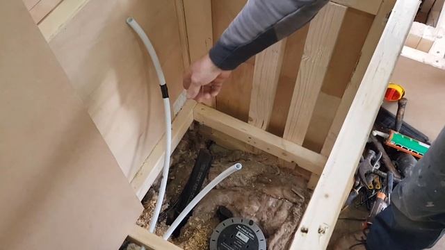 Installing PLASTIC Pipes & LPG BOILER FLUE Plastic Push Fit Pipework | RV Salvage Motorhome смотреть онлайн