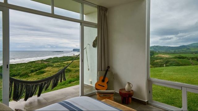 A house that prioritizes 360 degree views with the entire roof being a terrace смотреть онлайн