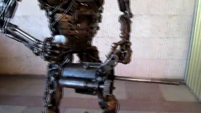 Лисичанский ТЕРМИНАТОР смотреть онлайн