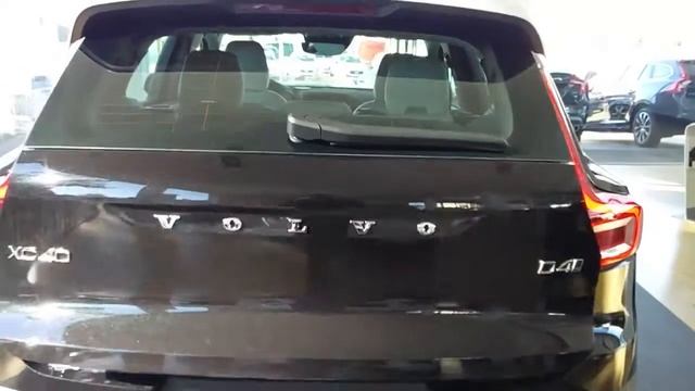 New VOLVO XC40 смотреть онлайн