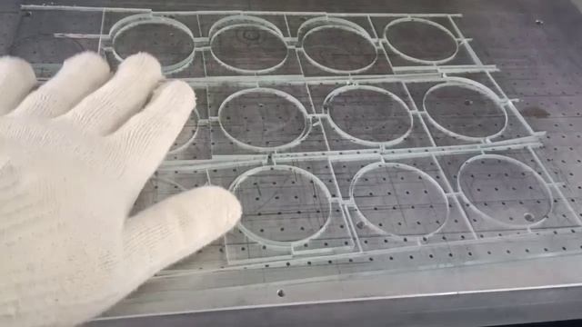 Пикосекундный станок для резки стекла — XTLASER-Видео 5 смотреть онлайн