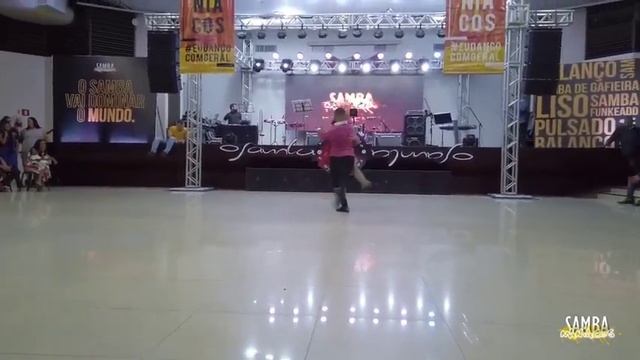 Pablo e Bellinha - Salsa no Molho - Show Case Baile Sambamaniacos смотреть онлайн