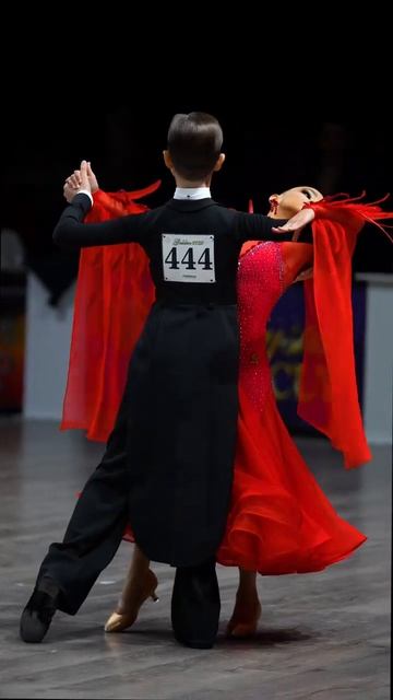 #dance #dancesport #shorts #ballroomdance #latina #wdo #ballroom #wdcal #wearedancesport #wdsf смотреть онлайн