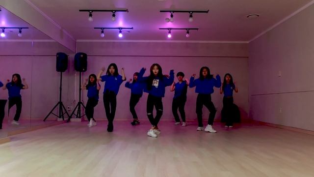 FEELINGDANCE｜Ariana Grande - 7 rings | Shuny waacking choreography смотреть онлайн