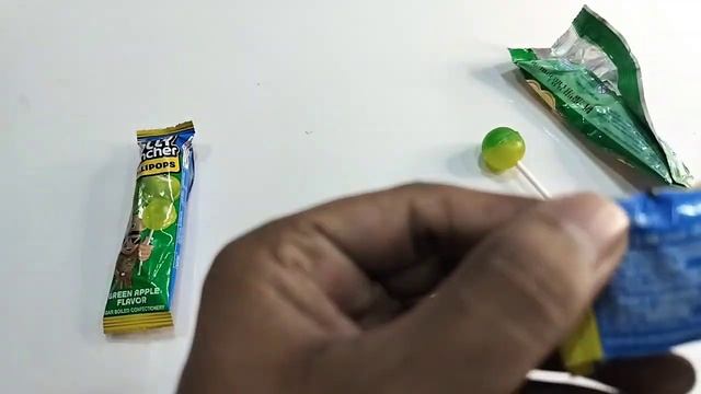 Jolly Rancher Watermelon vs Jolly Rancher Green Apple vs Chupa Chups Lollipop| Satisfying videos смотреть онлайн