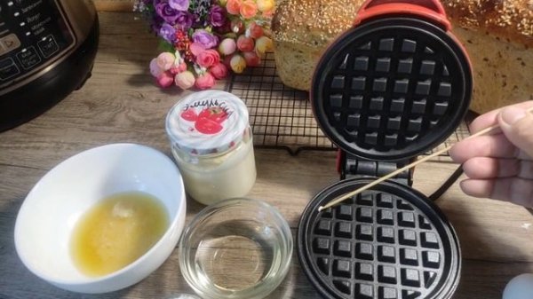 И снова про мини вафельницу /// Рецепт антипригарной эмульсии !!!!👍