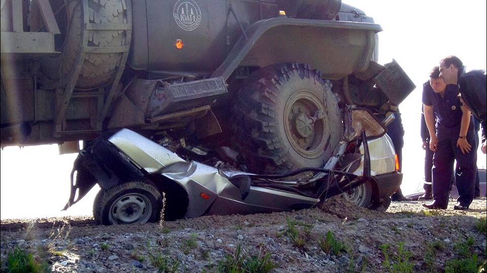 Аварии и ДТП на дорогах ТОРОПЫГИ за рулем смотреть онлайн