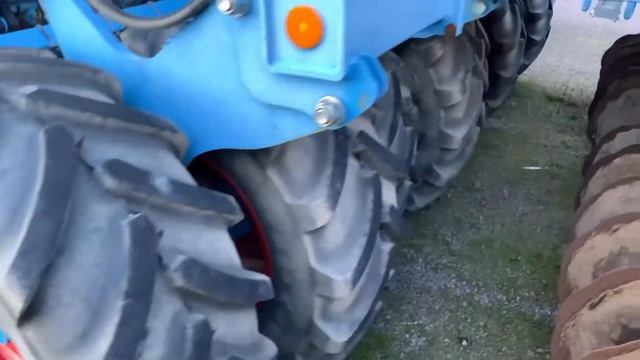 Köp Såmaskin Lemken Compact solitair 9/400 H på Klaravik смотреть онлайн