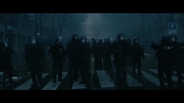 POLICE : Derrière l'uniforme смотреть онлайн