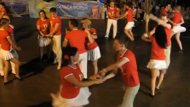 Salsa on the beach_2012 Odesa Rueda de casino_ Сальса клуб Puro Sabor .AVI смотреть онлайн