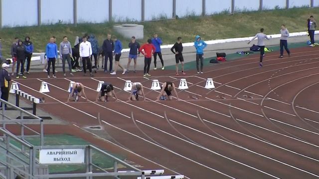 Руслан Халиуллов 100м - 11,27 смотреть онлайн