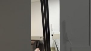 Раздвижная перегородка из рифленого стекла "Moru" квартиры в Краснодаре