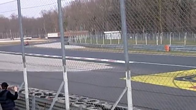 Raduno Monza смотреть онлайн