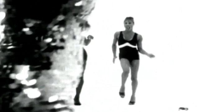 Candy Girls feat. Sweet Pussy Pauline – Fee Fi Fo Fum (12" Mix) смотреть онлайн
