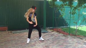 Пробую танцевать крамп, девчачий крамп