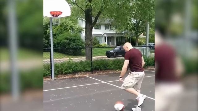 Канадский Хабиб Нурмагомедов/Тренировка Жоржа Сен-Пьера(2015) смотреть онлайн