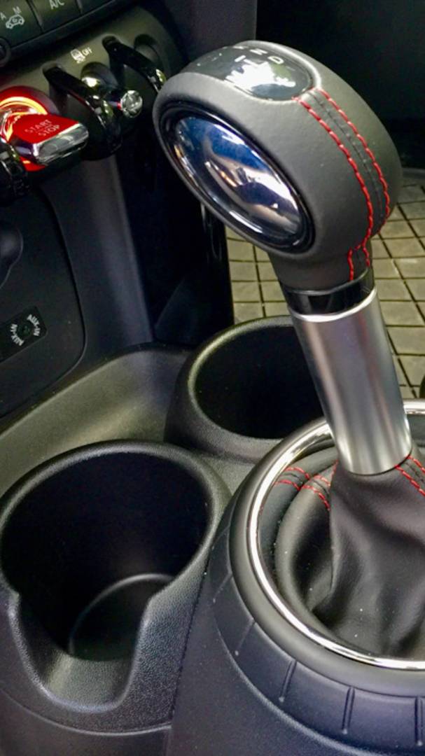 MINI Countryman F60 (дорестайлинг)
Снятие селектора АКПП с паркинга. Перевод АКПП в нейтраль. смотреть онлайн