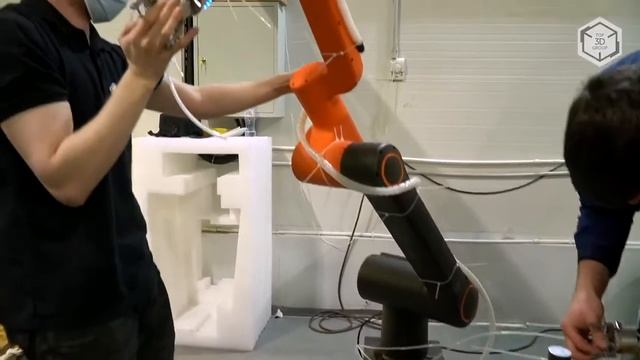 Кобот Hanwha HCR 12 от Top 3D Group на производстве ГИДРОНТ смотреть онлайн