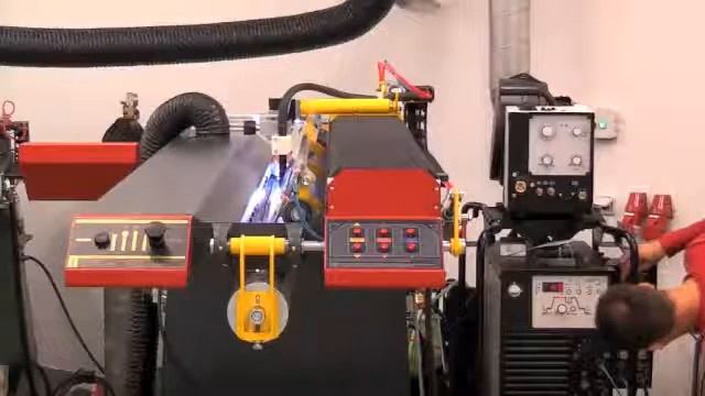 Автоматическая установка для сварки продольных швов обечаек, труб и листов смотреть онлайн