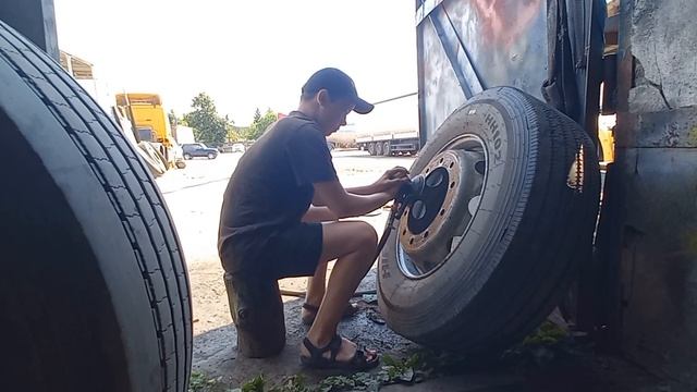 ПОКРАСКА ДИСКОВ, УДАЛЕНИЕ РЖАВЧИНЫ НА МАН ТГА. смотреть онлайн