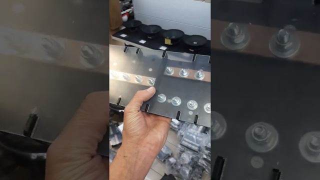 Много дистрибьютеров на медной шине от RS Sound! смотреть онлайн