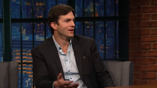 Эштон Кутчер/Катчер про русский язык смотреть онлайн