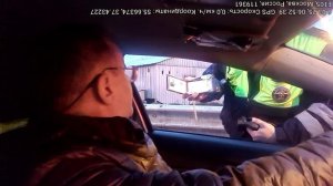 Илюшенко 77-2642 несет бред и обманывает гражданина, но это ему не помогает.