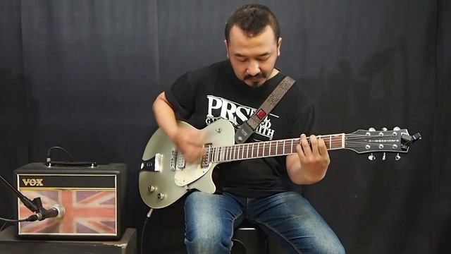 Vox Pathfinder 10 Amplifier Union Jack - (most viewed amp on my channel, so i bought another one!) смотреть онлайн