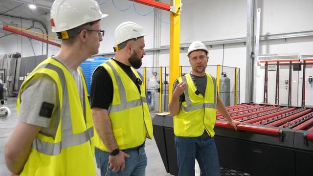 Команда ОКНА КАСПЕР на новом стекольном заводе NEOGLASS. Все своими глазами это наше правило! смотреть онлайн