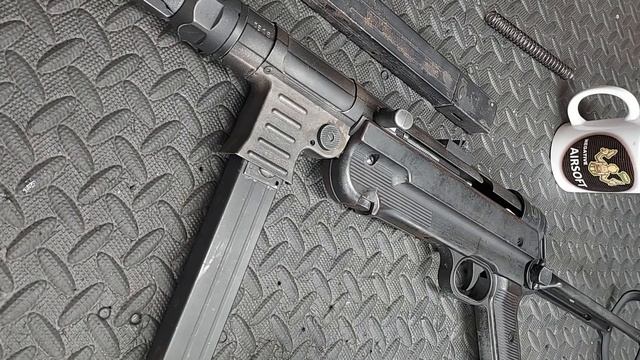 SRC MP40 - Better Than AGM?