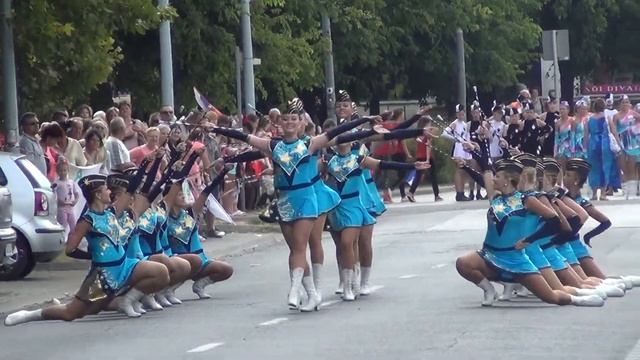 Венгрия, Чемпионат Европы 2013 среди мажореток, Стометровка смотреть онлайн