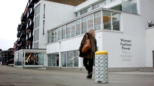 Мусорные баки Ретро - The Orla Kiely Bin by Brabantia goes insanely larger than life! смотреть онлайн