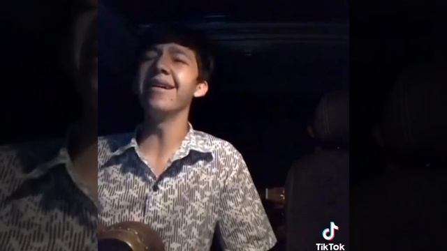 SIZXAM YURIPSIZDA,   СИЗ ХАМ ЮРИПСИЗДА😔