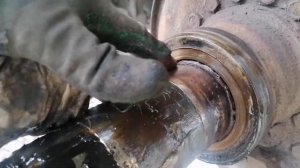 Замена пыльника, колодок и всех потрохов ступецы Камаз.