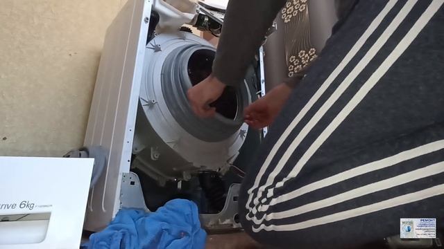 Ремонт стиральной машинки LG. Течет из-под дверцы.#ремонтстиральныхмашин #lg