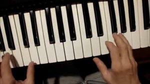 Учимся играть на пианино двумя руками.#Детская песенка Едет,едет паровоз