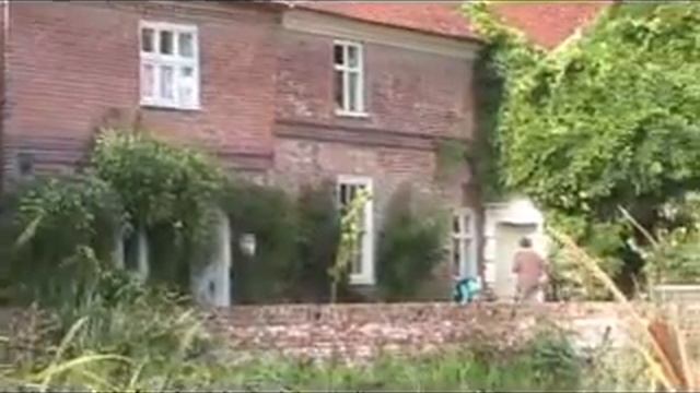 John Constable's Flatford смотреть онлайн