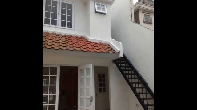 DISEWA RUMAH LEGENDA WISATA CIBUBUR смотреть онлайн