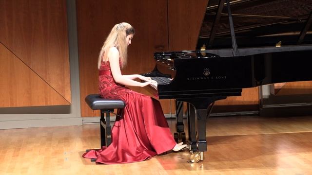Carey Byron plays Chopin: Nocturne No. 13, Op. 48, No. 1 смотреть онлайн
