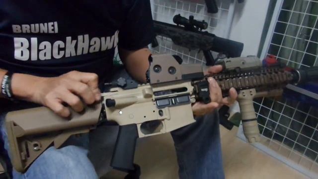 M4 replica смотреть онлайн