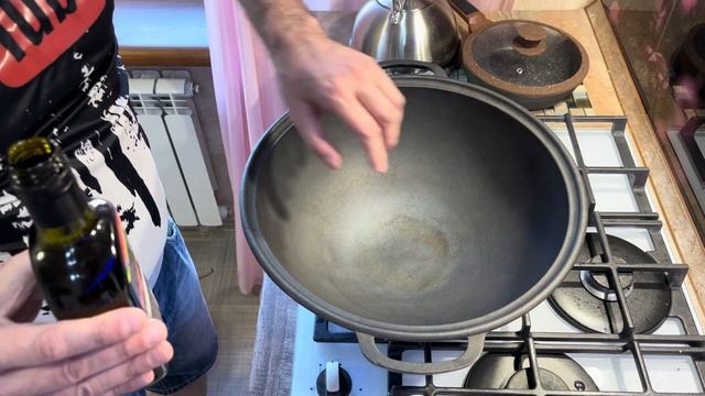 Самый идеальный обжиг казана дома / Закал казана / Обжиг казана на газу /Как обжечь казан смотреть онлайн