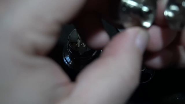 Loud Cloud Mods, Whisper RTA & The Note 18350/18650 Mech Mod смотреть онлайн