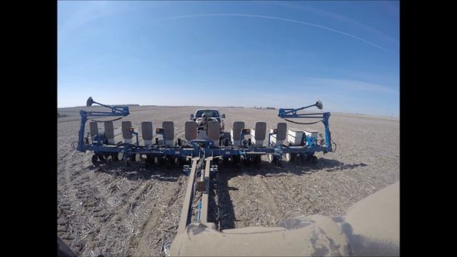 Kinze 3200 Time-lapse Bag Seed Fill 12 Row смотреть онлайн